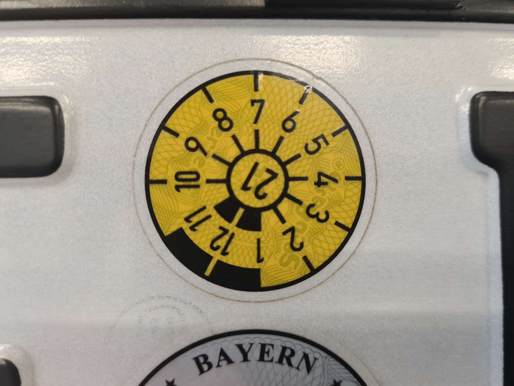 HU-Plakette
